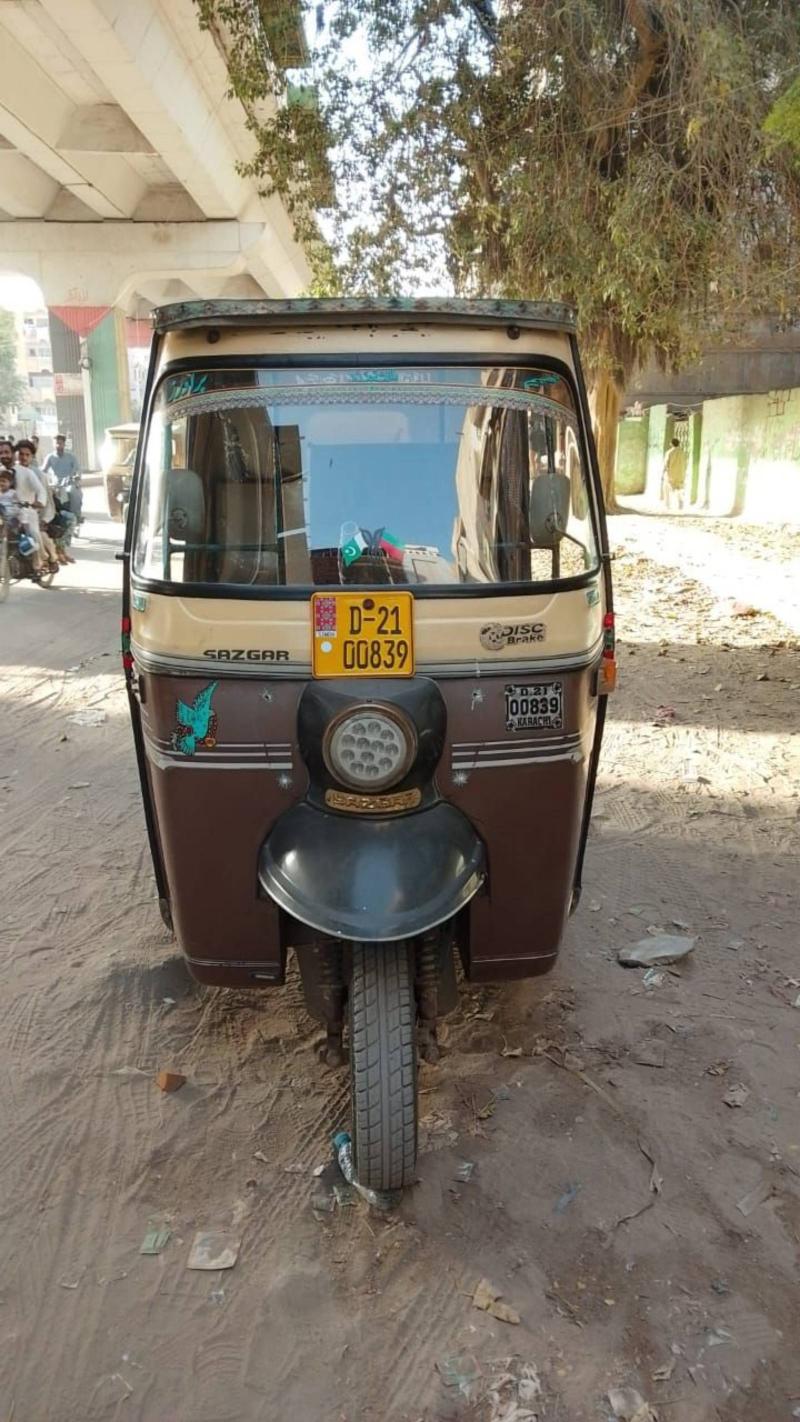 Sazgar Auto Rikshaw