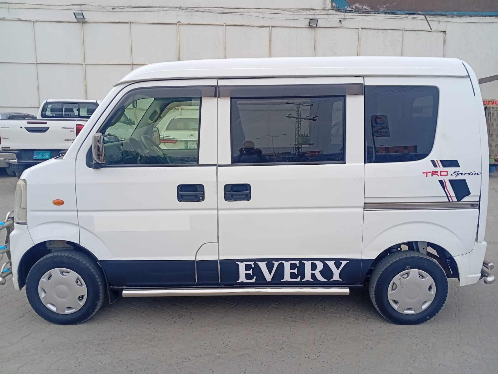 Suzuki Every